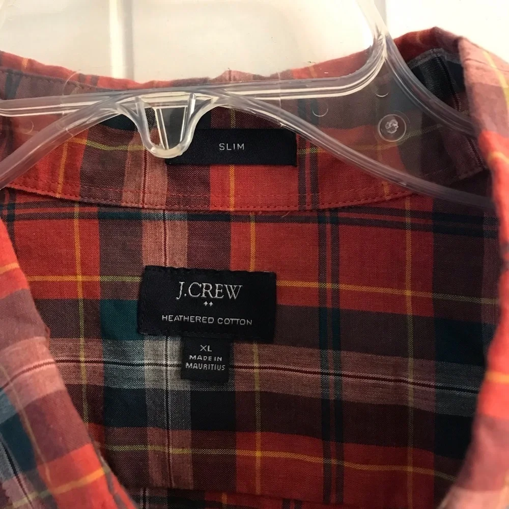 🚤J CREW Plaid Button Down Shirt